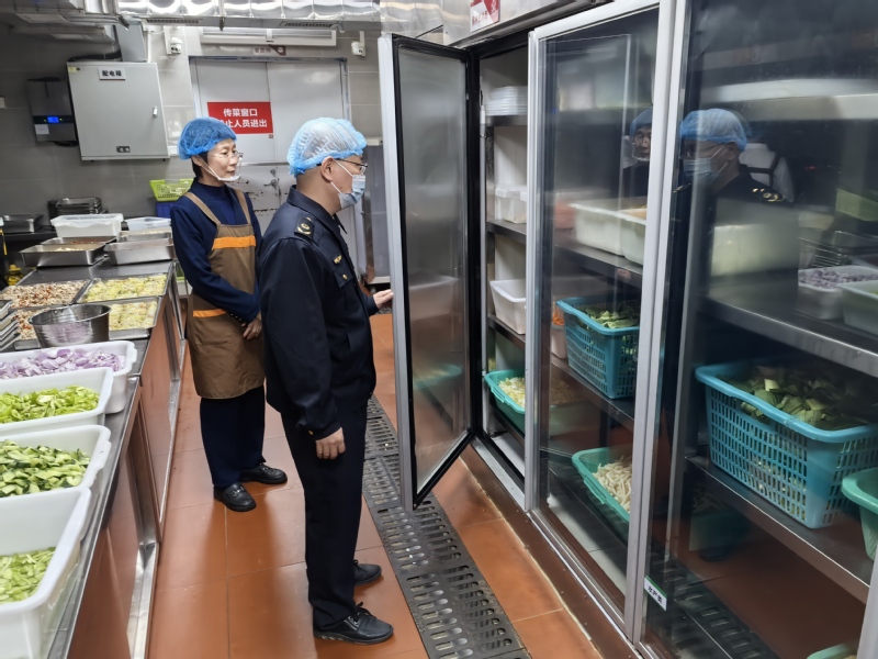 涵江区市场监督管理局莅临我院开...